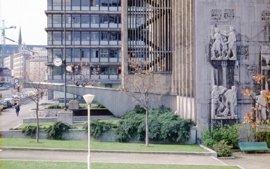 Bruxelles-Congrès - SNCB K03221-04 (4).jpg